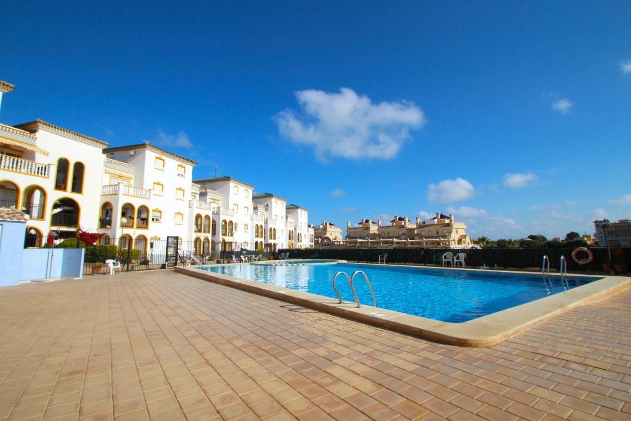 Casa Maria Διαμέρισμα Οριουέλα Εξωτερικό φωτογραφία